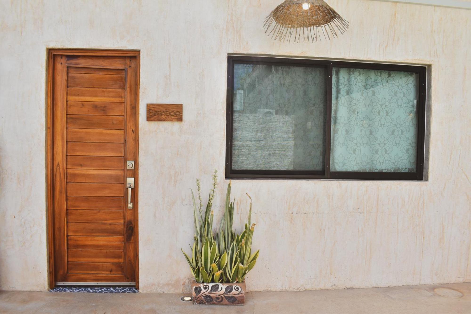 Hotel Boutique Bugambilias فالادوليد المظهر الخارجي الصورة